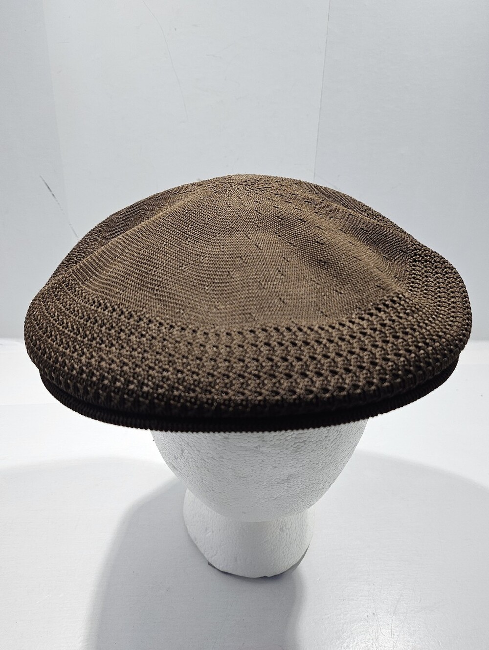 KANGOL 504 TROPIC VENTAIR FLAT CAP BROWN 0290BC